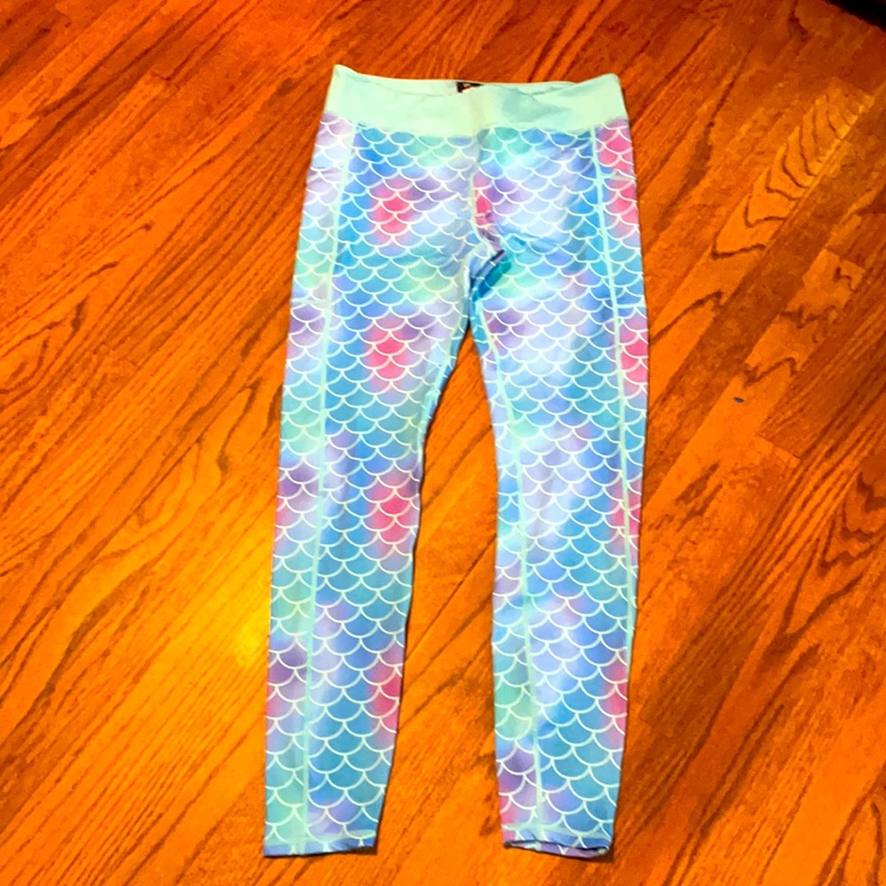 Constantly Varied Gear brand leggings